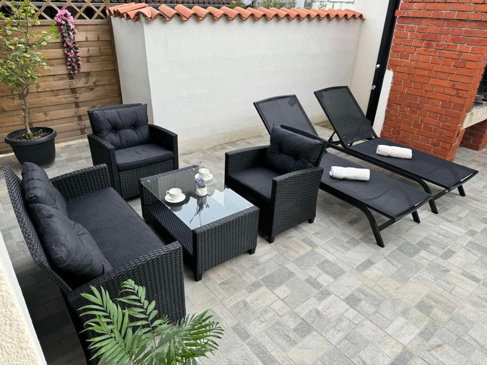 House Nada apartman Muntić Exterior foto